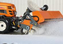 Spazzatrici stradali frontali Bema Kommunal 520 Dual 1700