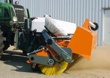Spazzatrici stradali frontali Bema Kommunal 600 Dual 2300
