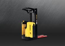 Stoccatori per pallet uomo in piedi Hyster RS1.6
