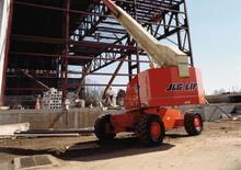 Piattaforme aeree telescopiche gommate JLG 601 S