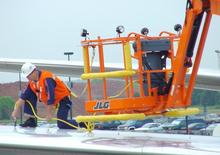 Piattaforme aeree articolate gommate JLG 740 AJ