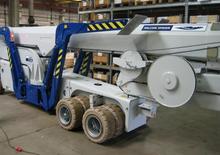 Piattaforme aeree telescopiche gommate Falcon Lifts FS 420 