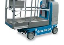 Piattaforme aeree telescopiche gommate Genie GR 8