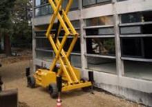 Piattaforme aeree verticali a pantografo su ruote Haulotte H 12 SDX