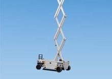 Piattaforme aeree verticali a pantografo su ruote Holland-Lift HL 9714