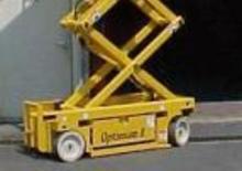 Piattaforme aeree verticali a pantografo su ruote Haulotte Optimum 6