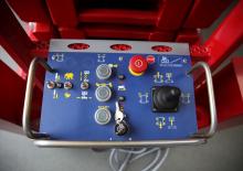 Piattaforme aeree verticali a pantografo su ruote PB PB S171-12E