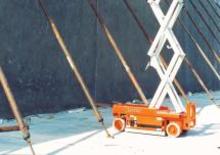 Piattaforme aeree verticali a pantografo su ruote Snorkel S 1930