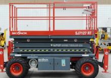 Piattaforme aeree verticali a pantografo su ruote Skyjack SJ 7127