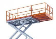 Piattaforme aeree verticali a pantografo su ruote Skyjack SJ 7135