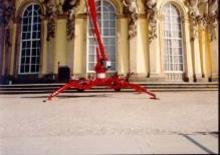 Piattaforme aeree articolate gommate TEUPEN Spider SL 14