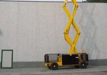 Piattaforme aeree verticali a pantografo su ruote AIRO XL 19 RTD