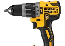 Tassellatori a batteria DEWALT DCD797B