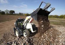Terne Terex TLB 890