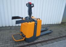 Transpallet elettr. a timone guida terra Jungheinrich ERE 220