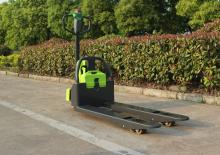 Transpallet elettr. a timone guida terra Zoomlion TB15E