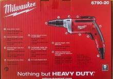 Trapani e avvitatori Milwaukee 6790-20