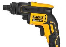 Trapani e avvitatori a batteria DEWALT DCF624B 