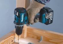 Trapani e avvitatori a batteria Makita DDF480