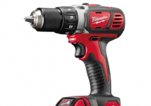 Trapani e avvitatori a batteria Milwaukee M18 BDD-202C
