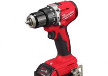 Trapani e avvitatori a batteria Milwaukee M18 BLPDRC-402C