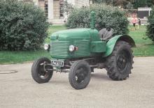 Trattori con trazione 2D Steyr 180