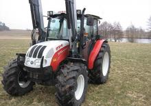 Trattori con trazione 2D Steyr 370 Komfort