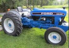 Trattori con trazione 2D Ford-NH 3930