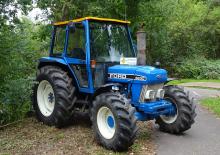 Trattori con trazione 2D Ford-NH 4630