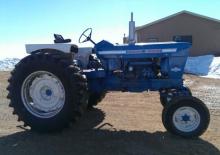 Trattori con trazione 2D Ford-NH 5000