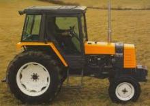 Trattori con trazione 2D Renault 61-12 RS