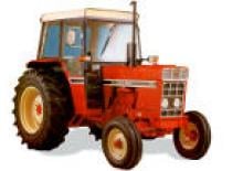 Trattori con trazione 2D International Harvester 685