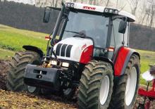 Trattori con trazione 2D Steyr 9080 M Basis