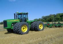 Trattori con trazione 2D John Deere 9420