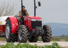 Trattori con trazione 2D Massey Ferguson MF 2620 Xtra
