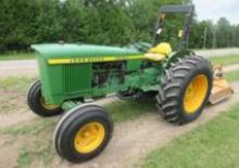 Trattori per uso municipale John Deere 2030