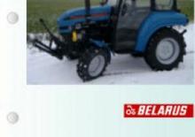 Trattori per uso municipale Belarus 320 A