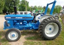 Trattori per uso municipale Ford-NH 3610