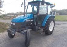 Trattori per uso municipale New Holland 4635