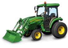 Trattori per uso municipale John Deere 4720