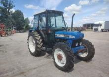 Trattori per uso municipale Ford-NH 4830