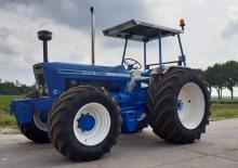 Trattori per uso municipale Ford-NH 6600