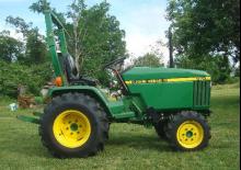 Trattori per uso municipale John Deere 670