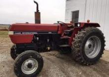 Trattori per uso municipale Case IH 695