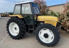 Trattori per uso municipale Leyland 804