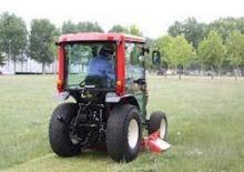 Trattori per uso municipale Yanmar EF 227H