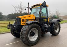 Trattori per uso municipale JCB Fastrac 2150