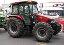 Trattori per uso municipale Case IH JX1100U