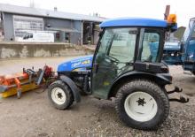 Trattori per uso municipale New Holland TCE 55