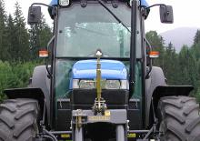 Trattori per uso municipale New Holland TN 60 SA